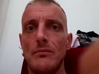 Hello zusammen! Wir sind ein Paar und möchten euch als Anfänger den Alltag verschönern! Ich bin Petra, 27 Jahre alt, und mein Partner Csabi ist 36. Wir sind abszolút Neulinge auf diesem Gebiet und freuen uns auf euren Besuch.