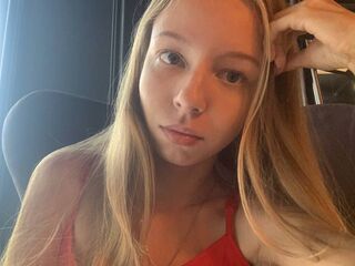 free webcam chat room AdenaMcfalls