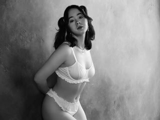 camwhore fingering shaved pussy AislyFollin