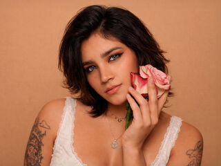 extreme cam picture AlexiaBanner