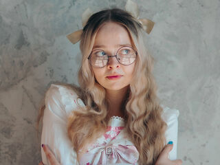 cam girl spreading pussy BellaMorley