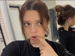 sexy cam girl DevonaChurchey