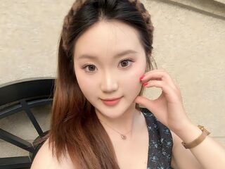 camslut showing pussy EmmaWei