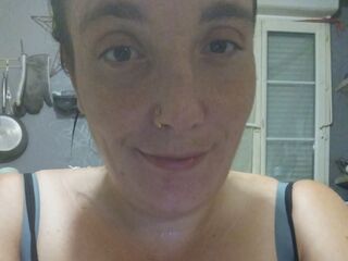 camgirl spreading pussy FionaAnoif