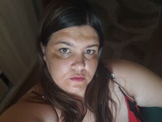 topless cam girl IonyEllaa