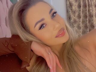 cam slut photo IvyThompson