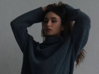 beautiful girl cam JoleenLimbaugh