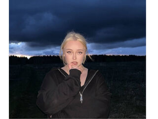 hot striptease webcam LitaBloom