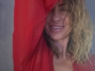 nude webcamgirl photo SandraQuinsy