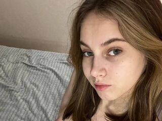 beautiful webcam girl JolynManthe