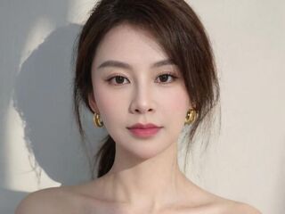 hot cam girl masturbating with dildo XiaoJuan
