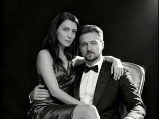 couple porn cam AdelleandCrish