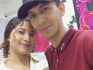 live webcam couple anal sex AhsliAlejandro