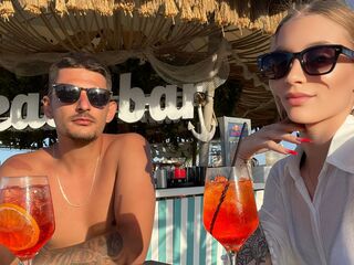 nude cam girl fucking boyfriend AnnaAndLeo