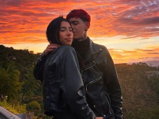 chatroom sex show ChloeAndAres