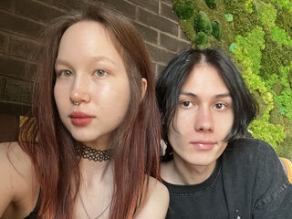 webcam girl fucking boyfriend CoralineAiden