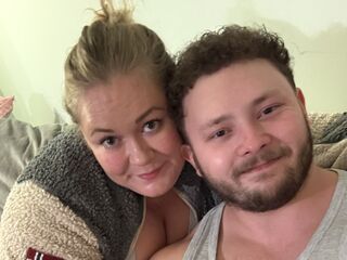 kinky live cam MadelenAndLars