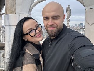 camgirl fucking live cam NikolasAndTati