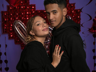 nude cam couple pic SaraLuigui