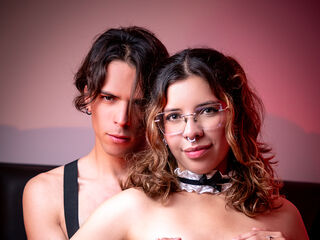 sexchat room ScaraAndTomy