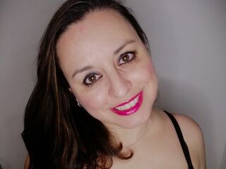 adult video chat room AdelaAlbaNatural