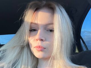 live webcam model AdellWaskey