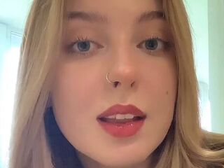 free adult cam AlbertaGodsil