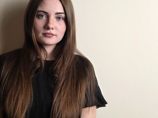 nude camgirl picture AlfrediaRoubekas