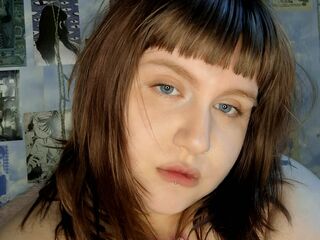 strip tease show AliceBunn