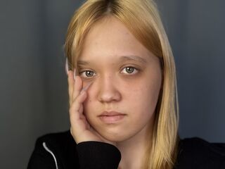 camgirl photo AlleenWelke