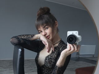 cam babe AmatuniLilit
