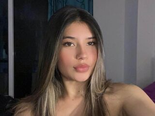 webcam chat room AmberCuellar