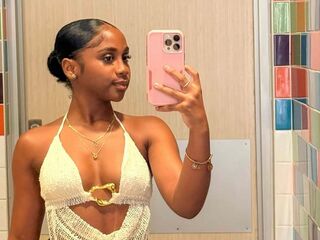 free camsex AmoraBella