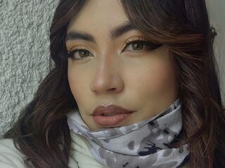 beautiful cam girl AmyZambrano