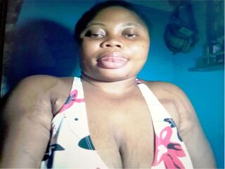 campic AnikaToms