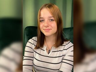 naked girl with webcam masturbating with dildo AprilBeel