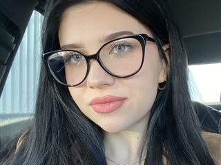 nude webcamgirl picture AvaPoisonous