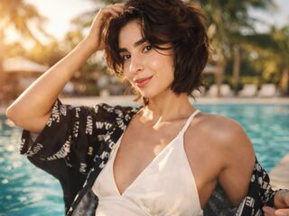 live chat AyeshaDavich