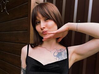 flirt chat room BellaMirage