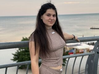 adult liveshow Bellaelya