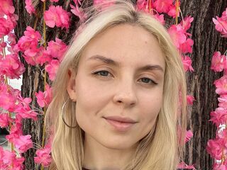 free livesex BereniceBossom