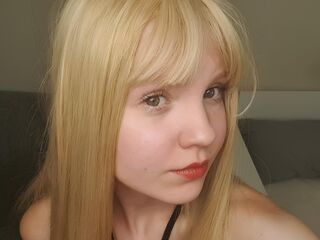 naughty cam girl masturbating with dildo BettyBer
