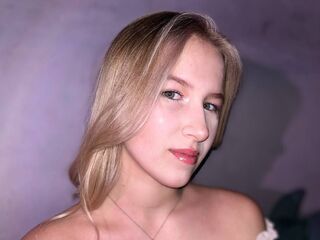 webcamgirl chat room BettyKirsy