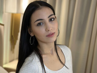 fingering webcamgirl BettyLeen