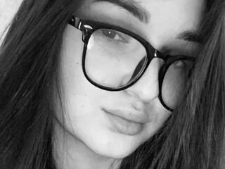 hot cam whore BibiBraun