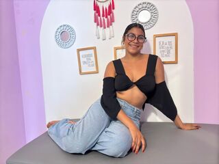 live webcam BrianaMontes