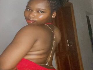 naked webcam girl photo CaramelDaisy