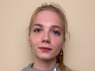 nude cam pic CarmanChapmon