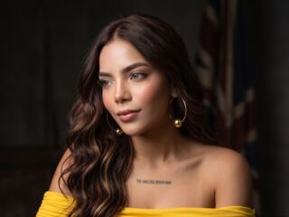 camslut topless CatalinaWhatson