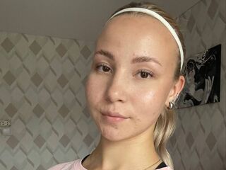 hot cam girl CatrinaWakley